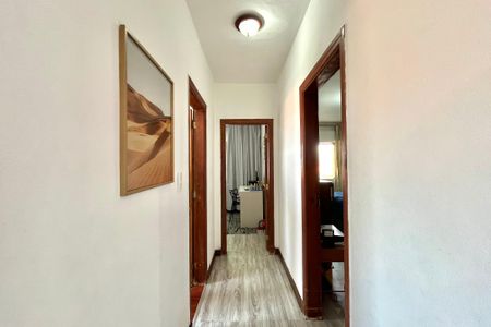 Corredor de apartamento para alugar com 3 quartos, 90m² em Vila da Saúde, São Paulo