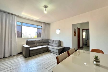 Sala de apartamento para alugar com 3 quartos, 90m² em Vila da Saúde, São Paulo