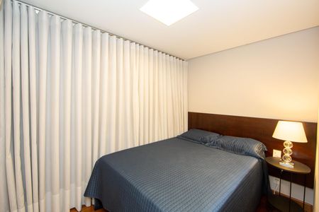 Apartamento à venda com 220m², 4 quartos e 3 vagasQUARTO3