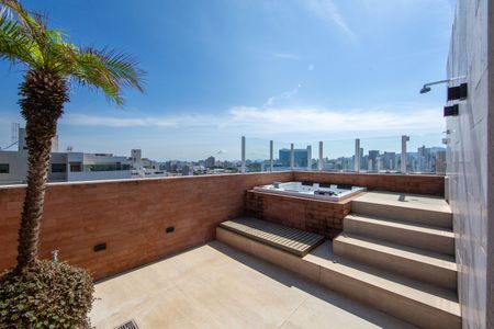 Apartamento à venda com 220m², 4 quartos e 3 vagasCOBERTURA