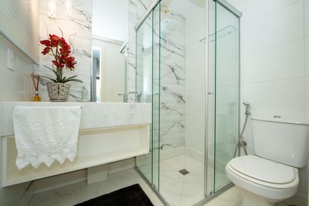 Apartamento à venda com 220m², 4 quartos e 3 vagasBANHEIRO3