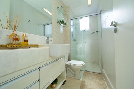 Apartamento à venda com 220m², 4 quartos e 3 vagasBANHEIRO1