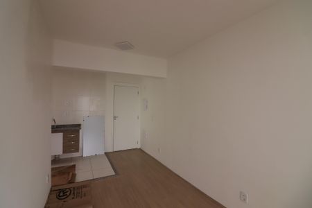 Apartamento para alugar com 45m², 2 quartos e 1 vagaSala 