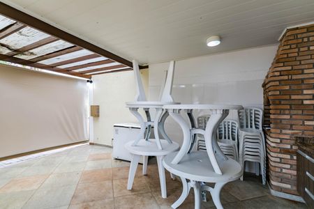 Apartamento para alugar com 61m², 2 quartos e 1 vagaÁrea Comum