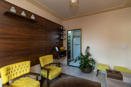 Sala de apartamento à venda com 2 quartos, 47m² em Serrano, Belo Horizonte