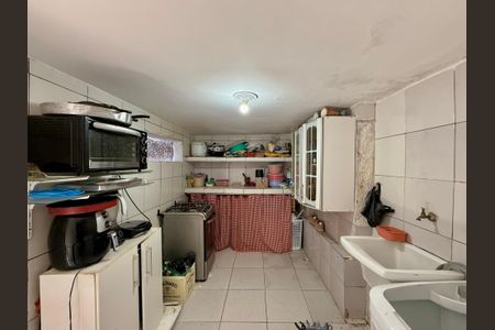 Casa à venda com 283m², 4 quartos e 4 vagas Casa à venda com 283m², 4 quartos e 4 vagasArea de Serviço