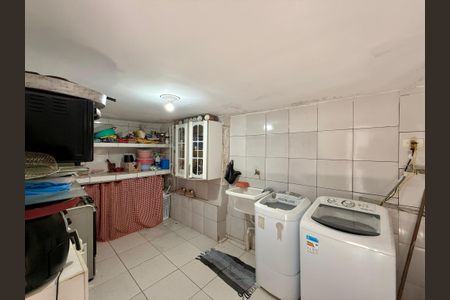 Casa à venda com 283m², 4 quartos e 4 vagas Casa à venda com 283m², 4 quartos e 4 vagasArea de Serviço