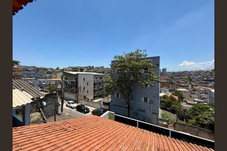 Casa à venda com 283m², 4 quartos e 4 vagas Casa à venda com 283m², 4 quartos e 4 vagasVista