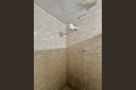 Casa à venda com 283m², 4 quartos e 4 vagas Casa à venda com 283m², 4 quartos e 4 vagasBanheiro