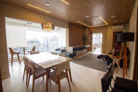 Sala de Jantar de apartamento para alugar com 4 quartos, 181m² em Jardim das Acacias, São Paulo