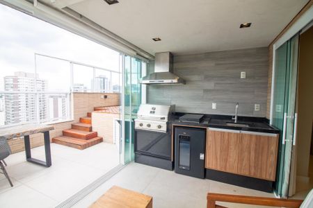 Apartamento para alugar com 181m², 4 quartos e 3 vagas Apartamento para alugar com 181m², 4 quartos e 3 vagasChurrasqueira / Hidromassagem