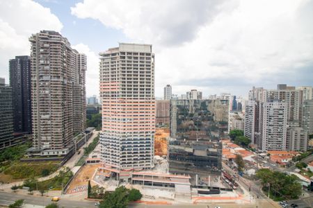 Apartamento para alugar com 181m², 4 quartos e 3 vagas Apartamento para alugar com 181m², 4 quartos e 3 vagasChurrasqueira / Hidromassagem - Vista