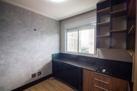 Apartamento para alugar com 181m², 4 quartos e 3 vagas Apartamento para alugar com 181m², 4 quartos e 3 vagasQuarto 2