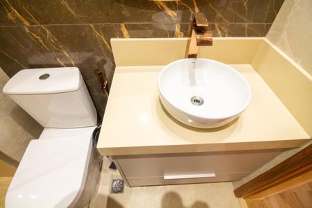 Apartamento para alugar com 181m², 4 quartos e 3 vagas Apartamento para alugar com 181m², 4 quartos e 3 vagasBanheiro