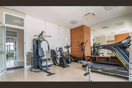 Apartamento para alugar com 181m², 4 quartos e 3 vagas Apartamento para alugar com 181m², 4 quartos e 3 vagasÁrea comum - Academia