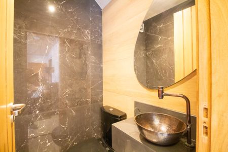 Apartamento para alugar com 181m², 4 quartos e 3 vagas Apartamento para alugar com 181m², 4 quartos e 3 vagasLavabo