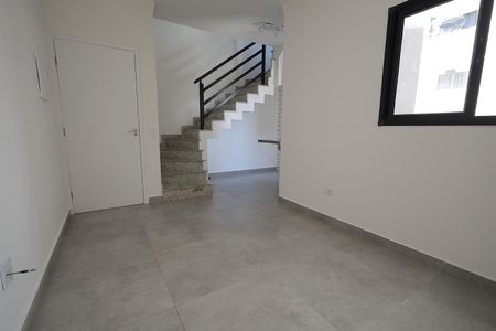 Sala de apartamento para alugar com 2 quartos, 68m² em Vila Alpina, Santo André