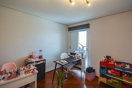 Apartamento à venda com 256m², 3 quartos e 3 vagasEscritório