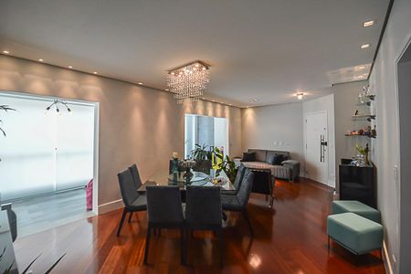 Apartamento à venda com 256m², 3 quartos e 3 vagasSala