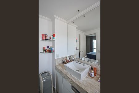 Apartamento à venda com 256m², 3 quartos e 3 vagasBanheiro da Suíte 2