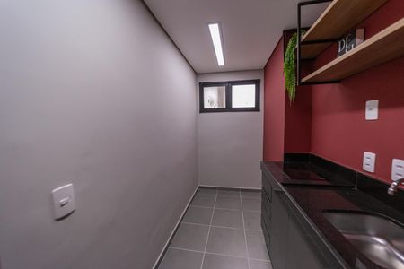 Apartamento à venda com 38m², 2 quartos e sem vagaÁrea comum - Salão de festas