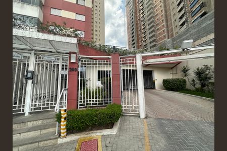 Apartamento à venda com 79m², 2 quartos e 1 vagaFachada e portaria