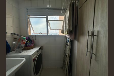 Apartamento à venda com 79m², 2 quartos e 1 vagaÁrea de Serviço
