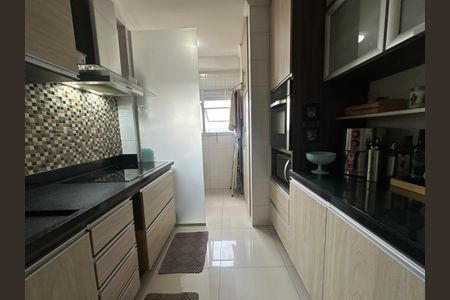 Apartamento à venda com 79m², 2 quartos e 1 vagaCozinha