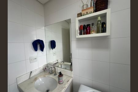 Apartamento à venda com 79m², 2 quartos e 1 vagaBanheiro da Suíte