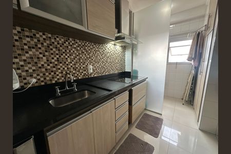 Apartamento à venda com 79m², 2 quartos e 1 vagaCozinha