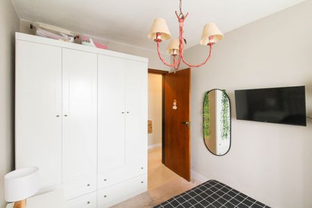 Casa à venda com 138m², 3 quartos e 3 vagas Casa à venda com 138m², 3 quartos e 3 vagasQuarto 2