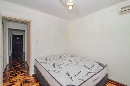 Quarto de apartamento à venda com 2 quartos, 106m² em Sarandi, Porto Alegre