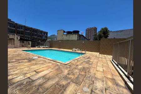 Apartamento à venda com 62m², 1 quarto e 1 vagaÁrea comum - Piscina