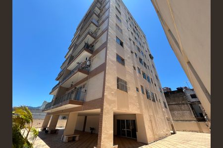 Apartamento à venda com 62m², 1 quarto e 1 vagaFachada