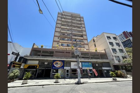 Apartamento à venda com 62m², 1 quarto e 1 vagaFachada