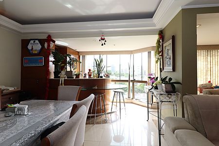 Apartamento à venda com 138m², 3 quartos e 2 vagasSala