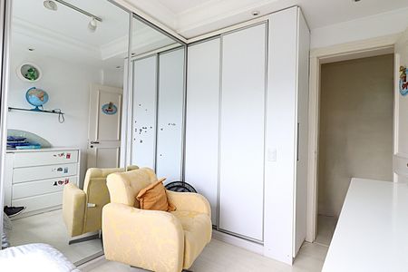 Apartamento à venda com 138m², 3 quartos e 2 vagasQuarto 3