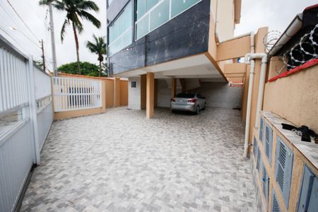 Garagem de casa de condomínio para alugar com 2 quartos, 95m² em Vila Caiçara, Praia Grande
