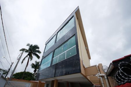 Casa de condomínio para alugar com 95m², 2 quartos e 1 vagaFachada