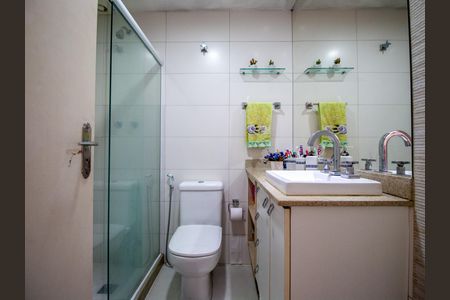 Apartamento à venda com 67m², 3 quartos e 1 vagaBanheiro