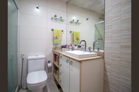 Apartamento à venda com 67m², 3 quartos e 1 vagaBanheiro