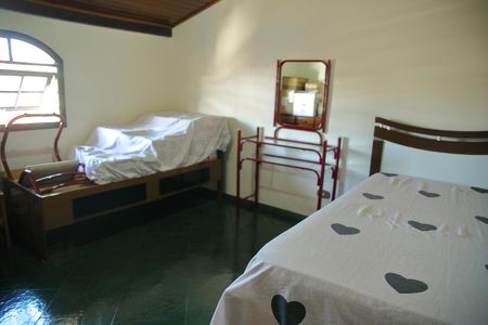 Casa à venda com 241m², 4 quartos e 4 vagasQuarto 4