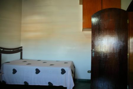 Casa à venda com 241m², 4 quartos e 4 vagasQuarto 4