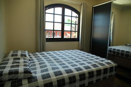 Casa à venda com 241m², 4 quartos e 4 vagasQuarto 3