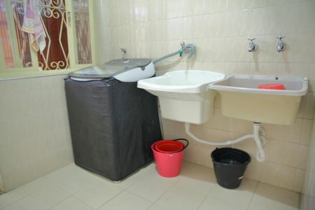 Casa à venda com 241m², 4 quartos e 4 vagasÁrea de Serviço