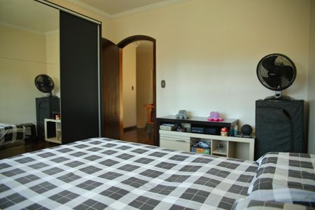 Casa à venda com 241m², 4 quartos e 4 vagasQuarto 3