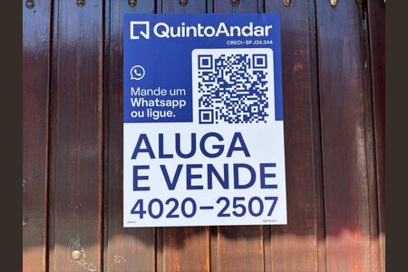 Casa à venda com 241m², 4 quartos e 4 vagas Casa à venda com 241m², 4 quartos e 4 vagasCodido QR