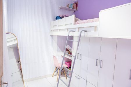 Quarto 1 de casa de condomínio para alugar com 2 quartos, 54m² em Parque Paineiras, São Paulo