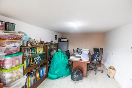 Casa de condomínio para alugar com 748m², 4 quartos e 5 vagas Casa de condomínio para alugar com 748m², 4 quartos e 5 vagasEscritório