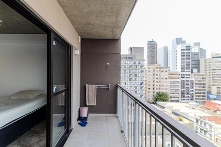 Varanda de kitnet/studio à venda com 1 quarto, 28m² em República, São Paulo